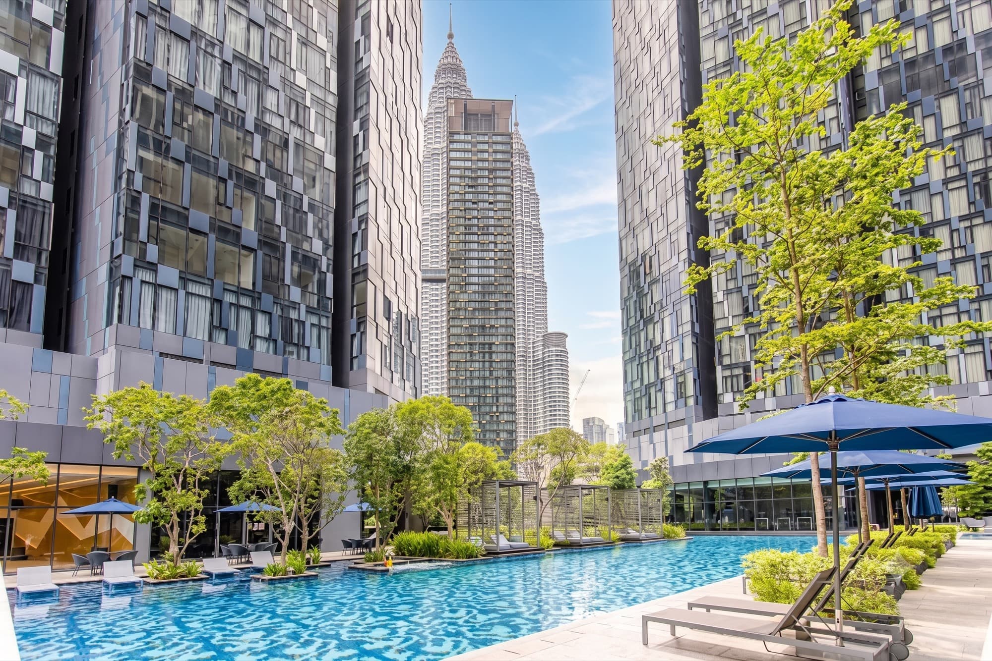 Pool deck between the towers of Star Residences, facing the Petronas Twin Towers